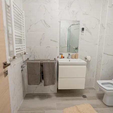 Nord Nest Deluxe - Pool N Playground Apartamento Mamaia