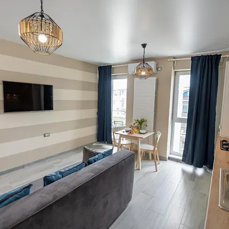 Nord Nest Deluxe - Pool N Playground Mamaia