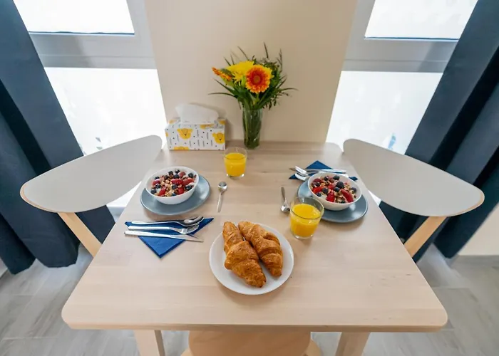 Nord Nest Deluxe - Pool N Playground 아파트