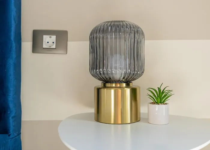 Nord Nest Deluxe - Pool N Playground 아파트 마마이아