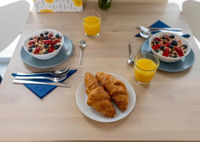 Nord Nest Deluxe - Pool N Playground 아파트 마마이아