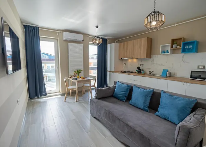 Nord Nest Deluxe - Pool N Playground * 마마이아