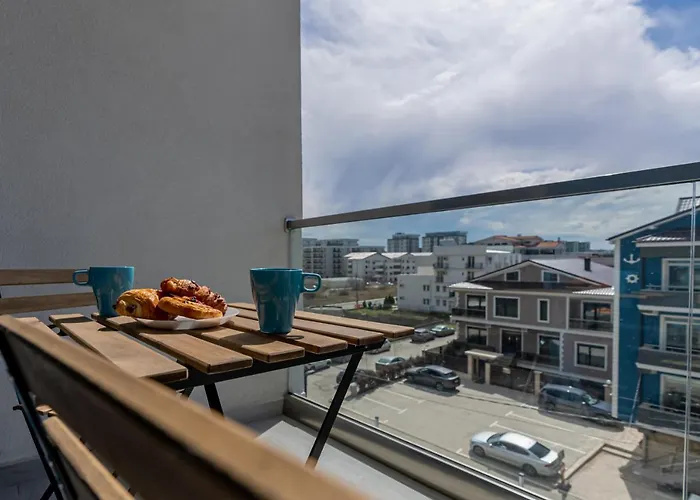 Nord Nest Deluxe - Pool N Playground 아파트 *