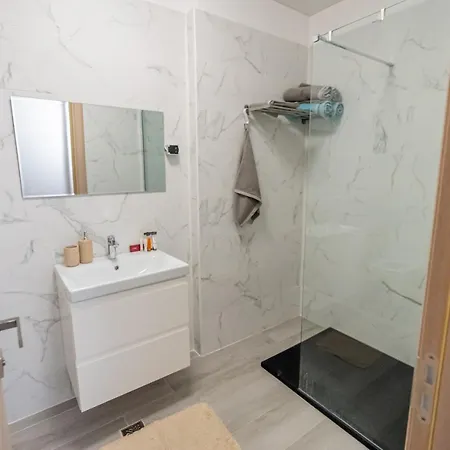 Nord Nest Deluxe - Pool N Playground *