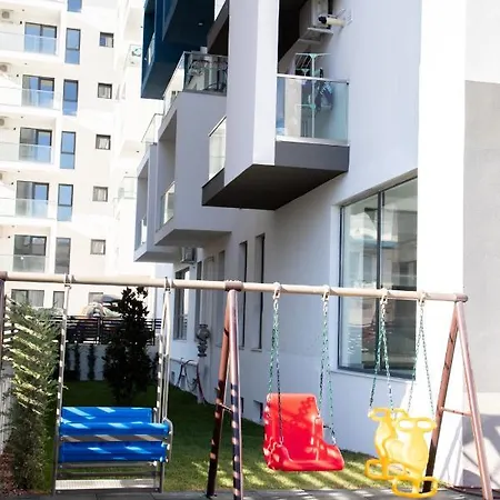 Apartment Nord Nest Deluxe - Pool N Playground Mamaia