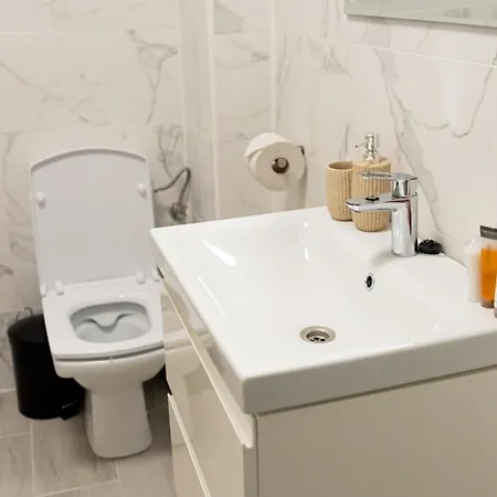 Nord Nest Deluxe - Pool N Playground * Mamaia